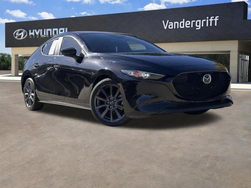 2022 Mazda Mazda3 FWD w/Preferred Package