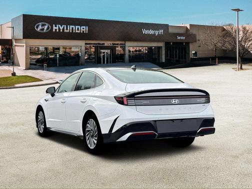 2026 Hyundai SONATA Hybrid Limited