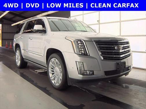 2017 Cadillac Escalade Platinum