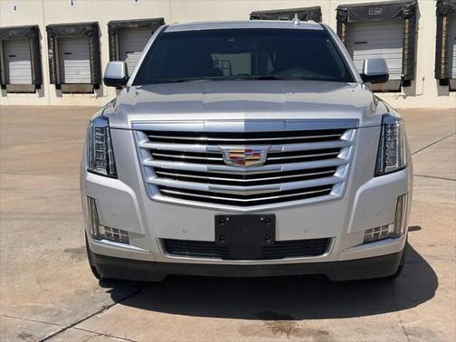 2017 Cadillac Escalade Platinum