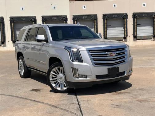 2017 Cadillac Escalade Platinum