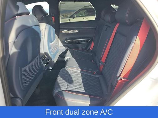 2025 Genesis GV70 3.5T AWD Sport