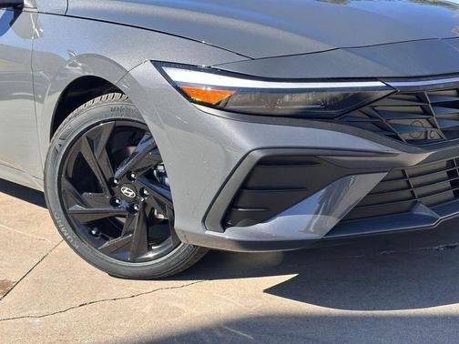 2026 Hyundai ELANTRA Sport