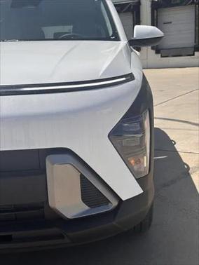 2025 Hyundai KONA SE