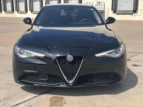 2019 Alfa Romeo Giulia Base