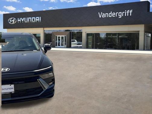 2026 Hyundai SONATA SE