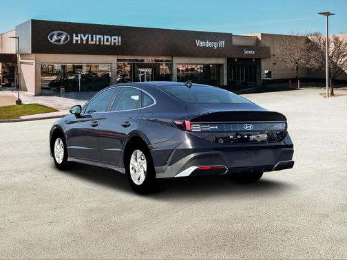 2026 Hyundai SONATA SE