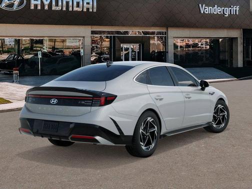 2026 Hyundai SONATA SEL