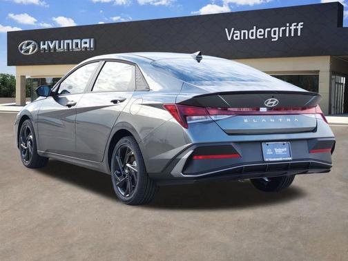 2026 Hyundai ELANTRA Sport