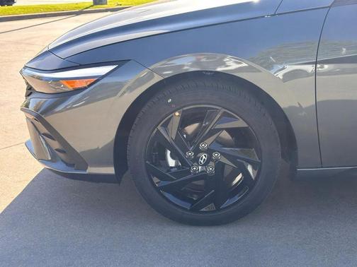 2026 Hyundai ELANTRA Sport