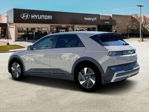 Cyber Gray 2026 Hyundai IONIQ 5 SEL