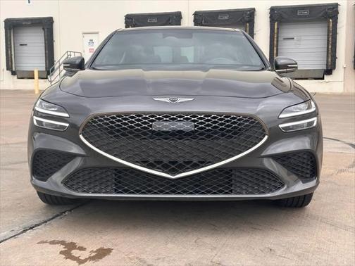 2024 Genesis G70 2.5T RWD