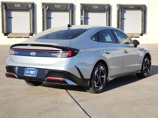 2026 Hyundai SONATA SEL