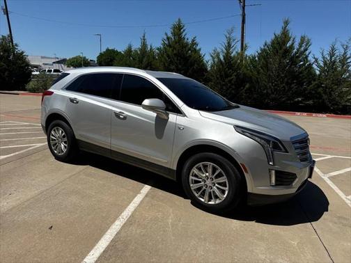 2017 Cadillac XT5 Base
