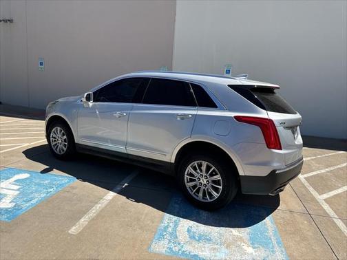 2017 Cadillac XT5 Base