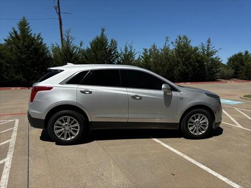 2017 Cadillac XT5 Base
