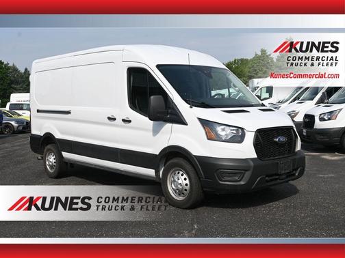2022 Ford Transit-250 Base