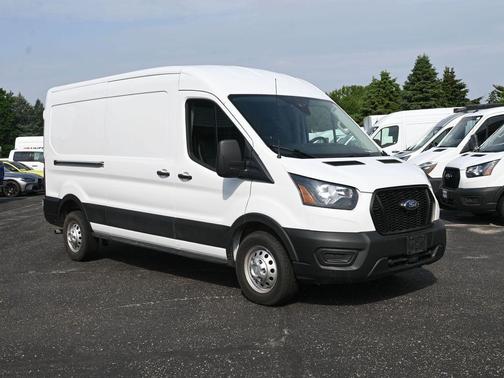 2022 Ford Transit-250 Base