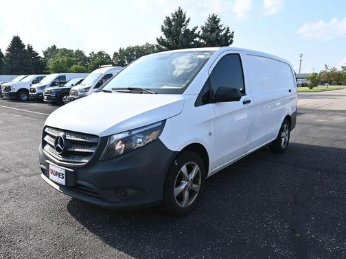 2017 Mercedes-Benz Metris Base