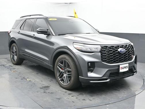 Gray Metallic 2025 Ford Explorer ST
