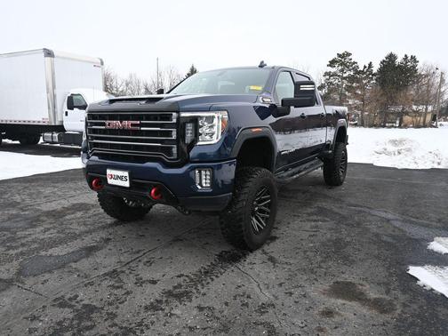 2021 GMC Sierra 2500 AT4