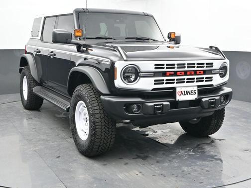 Shadow Black 2025 Ford Bronco Heritage Edition