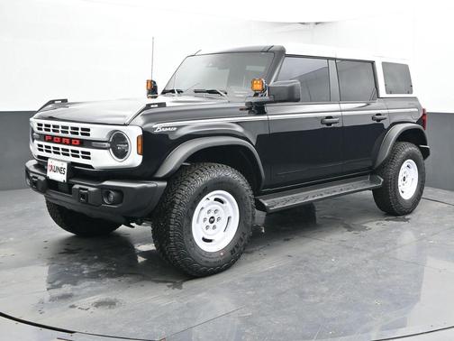 Shadow Black 2025 Ford Bronco Heritage Edition