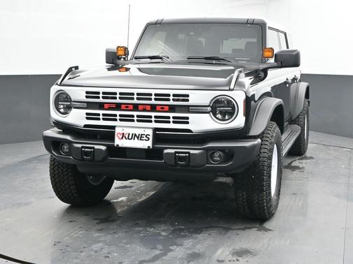 Shadow Black 2025 Ford Bronco Heritage Edition