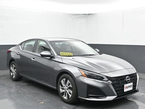 2023 Nissan Altima 2.5 S