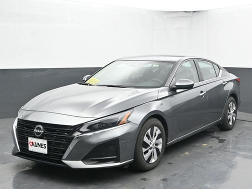 2023 Nissan Altima 2.5 S