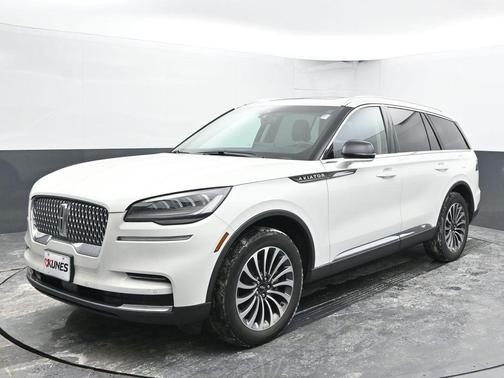 2023 Lincoln Aviator Standard AWD