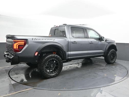 Carbonized Gray Metallic 2025 Ford F-150 Raptor