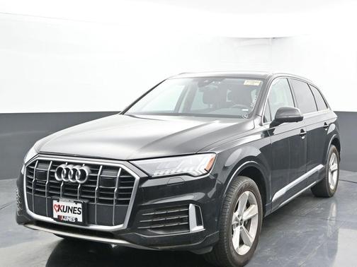 2024 Audi Q7 45 Premium Plus