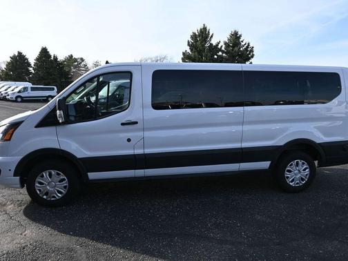 2024 Ford Transit-350 XLT