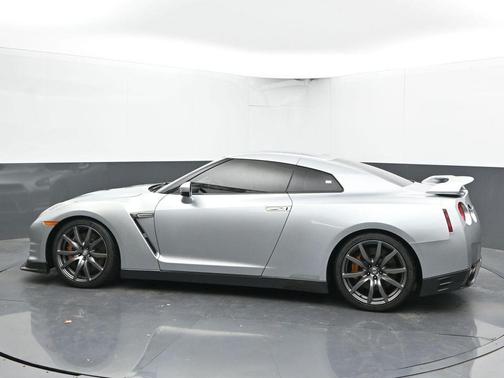 Super Silver 3 Coat Metallic 2012 Nissan GT-R Premium
