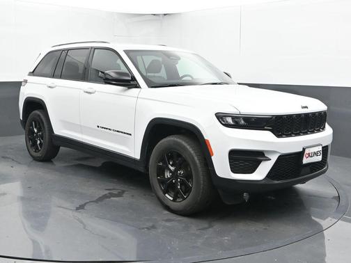 2024 Jeep Grand Cherokee Laredo
