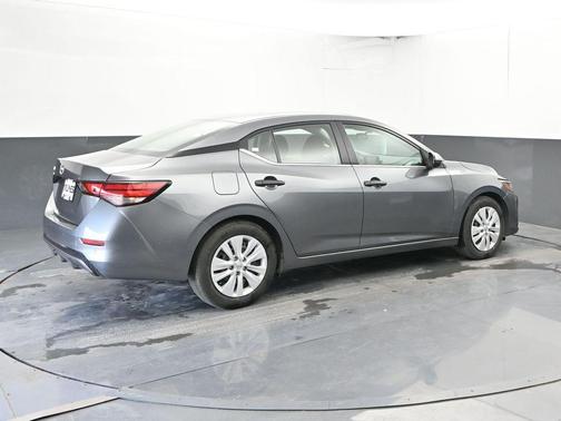 Gun Metallic 2025 Nissan Sentra S