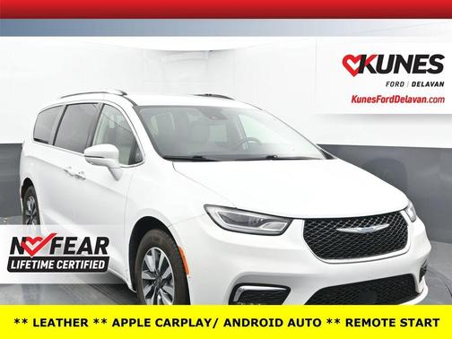 2021 Chrysler Pacifica Hybrid Touring L