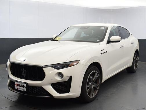 2023 Maserati Levante Modena