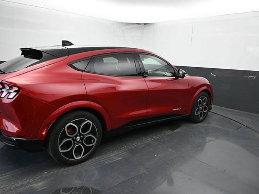 2022 Ford Mustang Mach-E GT
