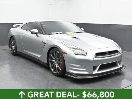 2012 Nissan GT-R Premium