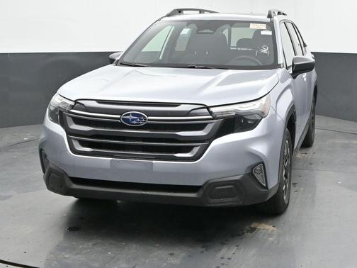 Ice Silver Metallic 2025 Subaru Forester Premium