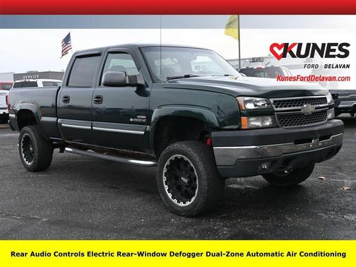 2005 Chevrolet Silverado 2500 LS H/D Crew Cab