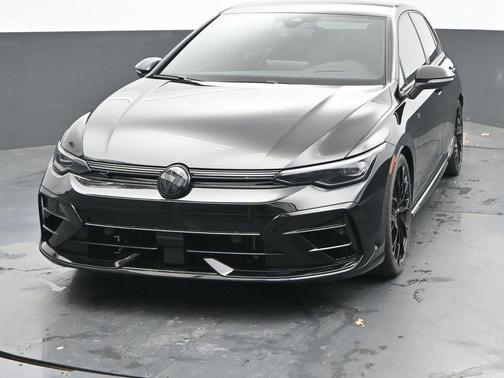 2025 Volkswagen Golf R 2.0T Black Edition
