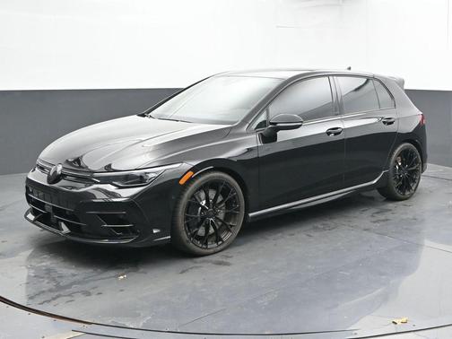 2025 Volkswagen Golf R 2.0T Black Edition