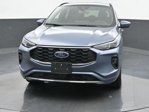 2025 Ford Escape ST-Line Elite