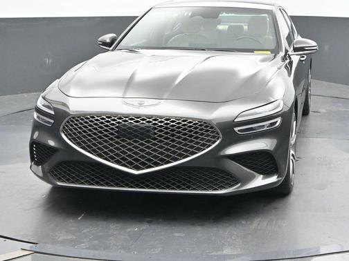 2024 Genesis G70 2.5T