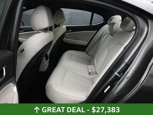 2024 Genesis G70 2.5T