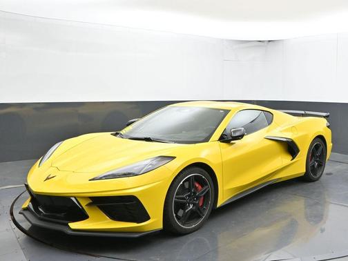 2025 Chevrolet Corvette Stingray w/2LT