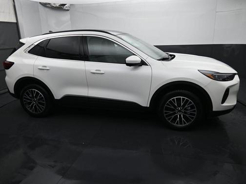 2026 Ford Escape PHEV PHEV